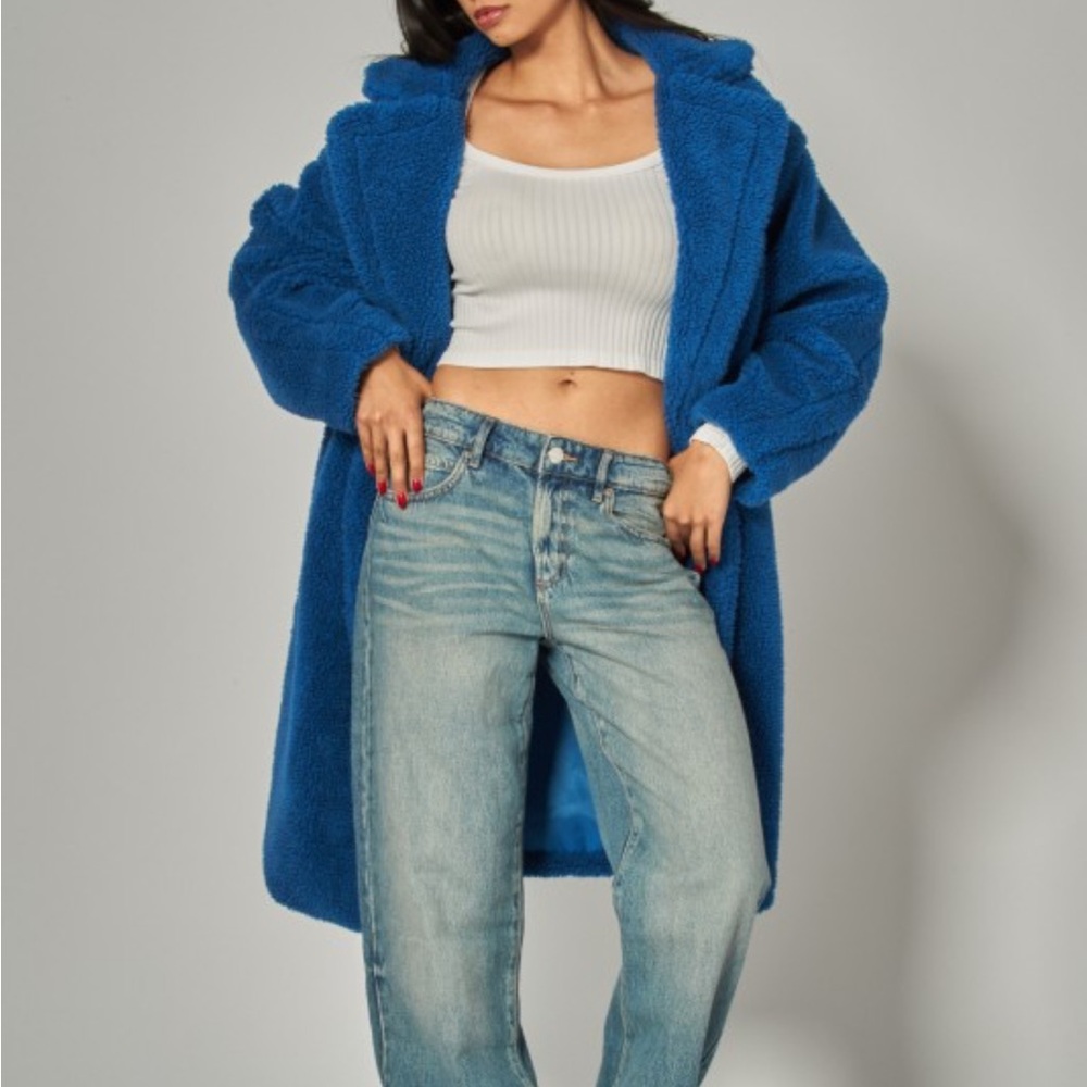 Let’s get cozy for fall 🥶🥶❄️❄️ SALE ALERT 🚨 taking to consignment lastcall